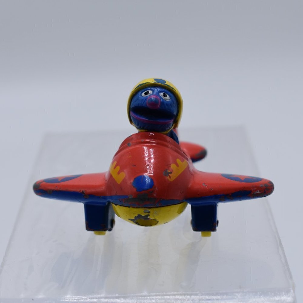 Playskool Grover Airplane Sesame Street 1986 Muppets Plane Red Die Cast - Picture 2 of 6